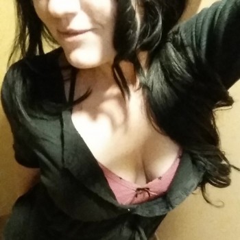 Profil de Samuela, 28 ans, Plans cul à Lamarche (Québec)